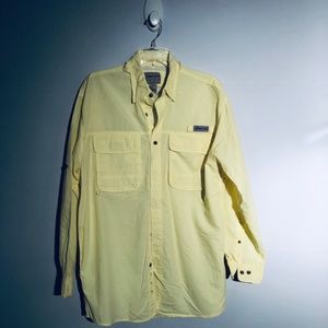 BUTTON DOWN YELLOW MEDIUM NWOT